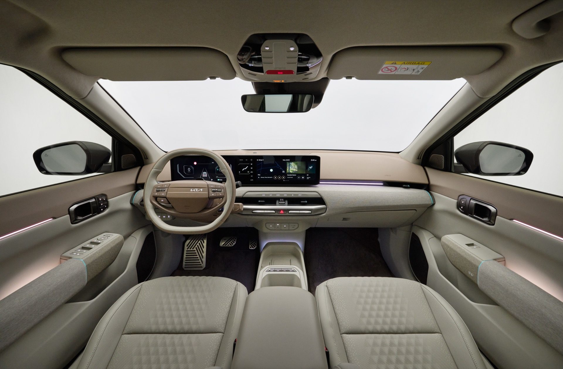 Interior del Kia EV4, enfatizando su diseño moderno y funcional.