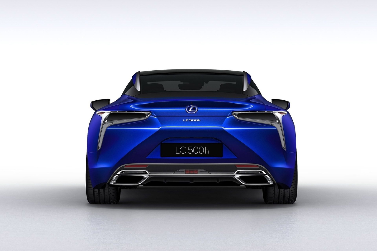 Con una estética radical, el Lexus LC híbrido combina un potente V6 con eficiencia.