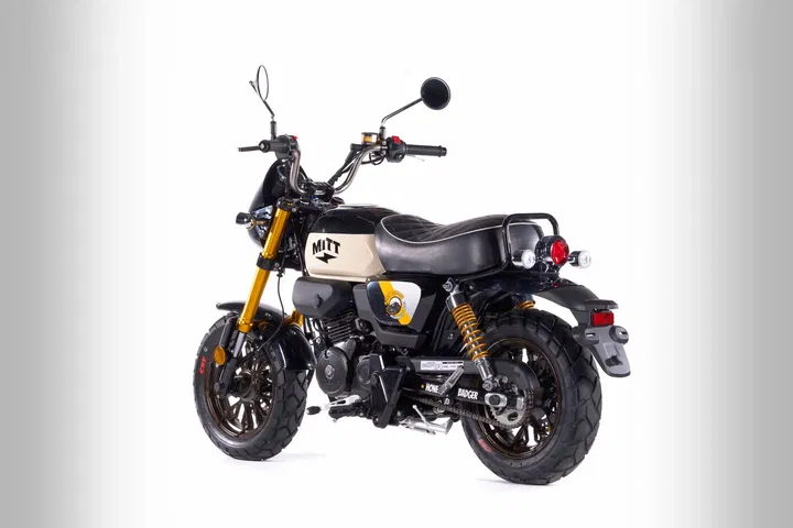 La Mitt Ibiza se presenta como una rival asequible para la Honda MSX Grom.