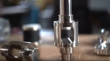 Innovador motor dos tiempos que funciona con múltiples combustibles. 