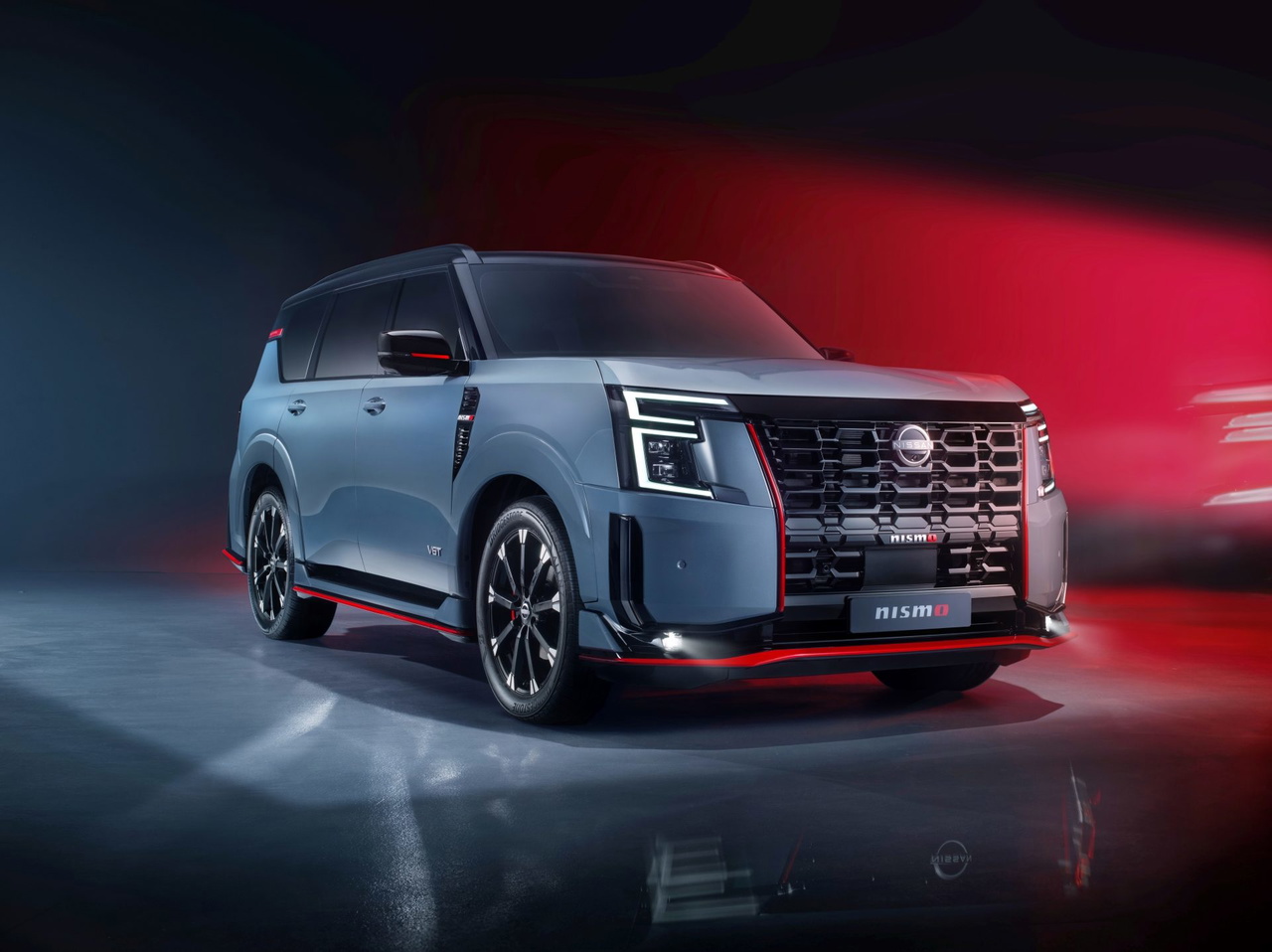 El Nissan Patrol Nismo destaca por su diseño agresivo y motor V6 de 500 CV.