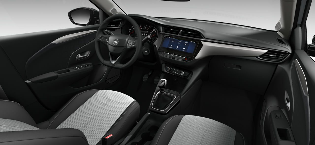 Interior del Opel Corsa Basic Edition 2025, con diseño moderno y funcional.