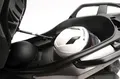 Maletero espacioso ideal para guardar un casco y otros objetos.