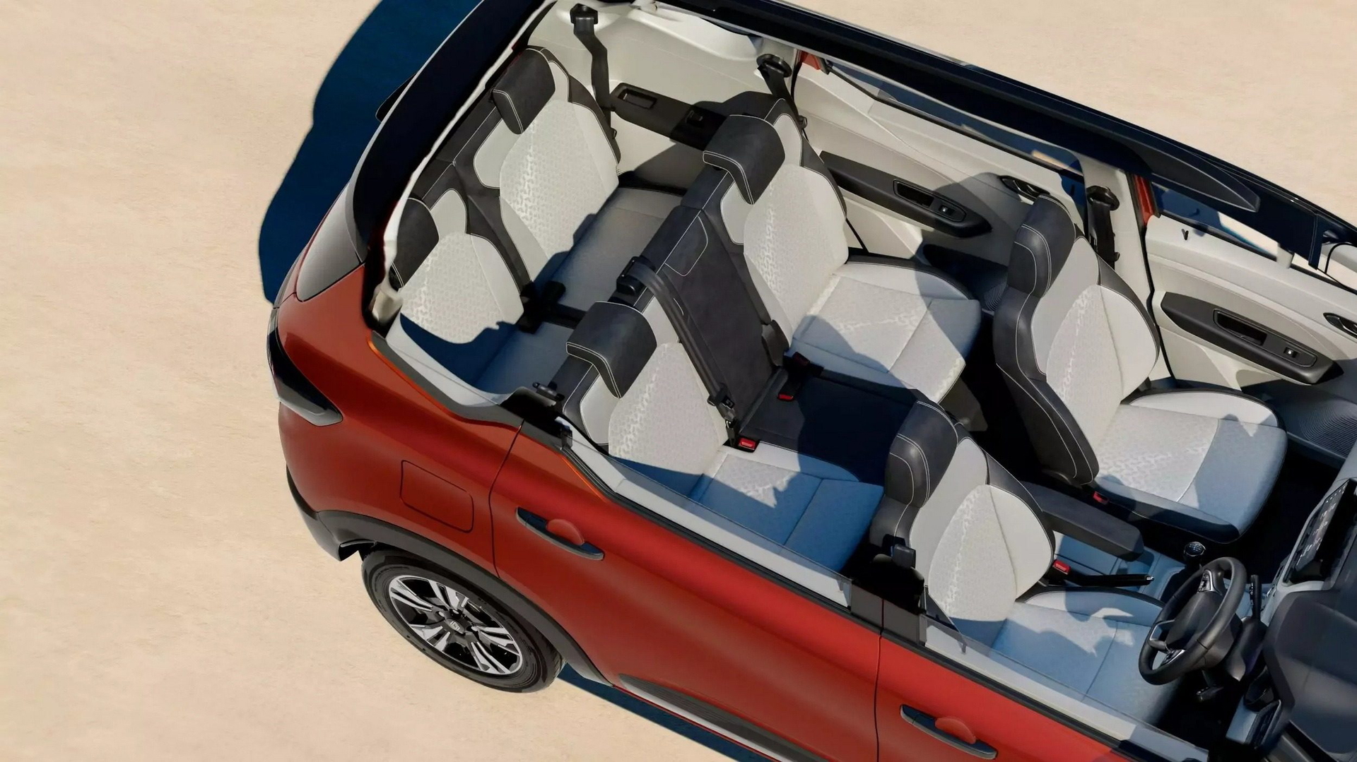 Vista aérea del interior del Renault Triber, destacando sus 7 plazas.