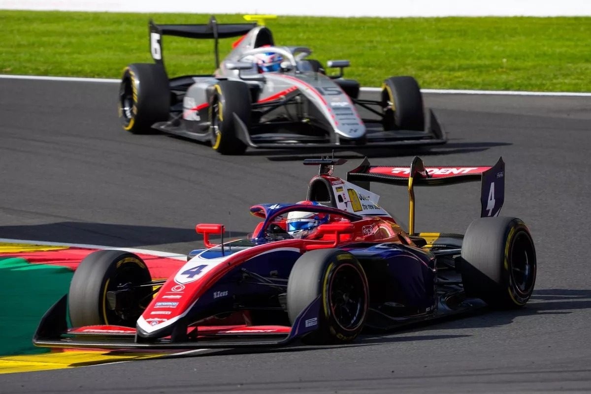 La lluvia cancela la carrera principal de la F3 en Spa y Rafael Câmara sigue en la cima.
