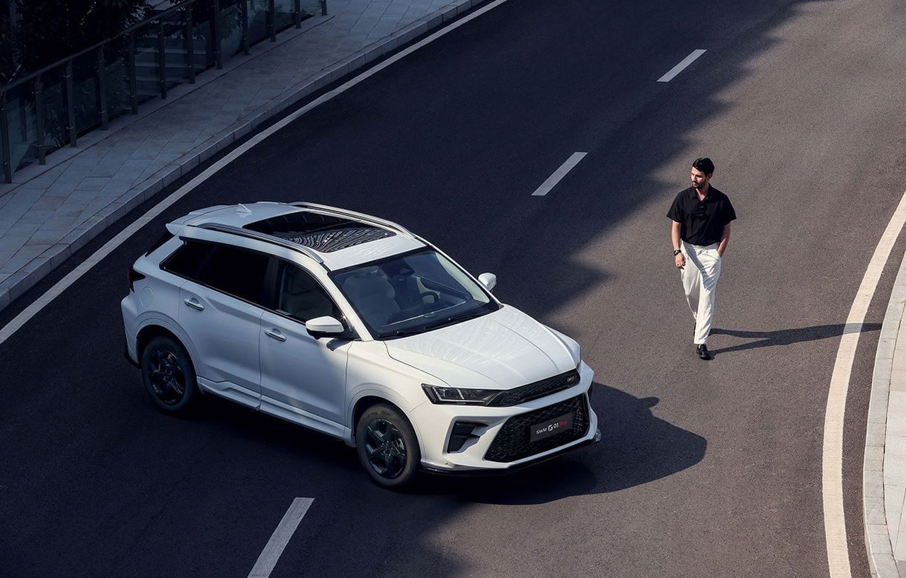 Este modelo sorprende con su diseño moderno y líneas dinámicas, ideal para la ciudad.