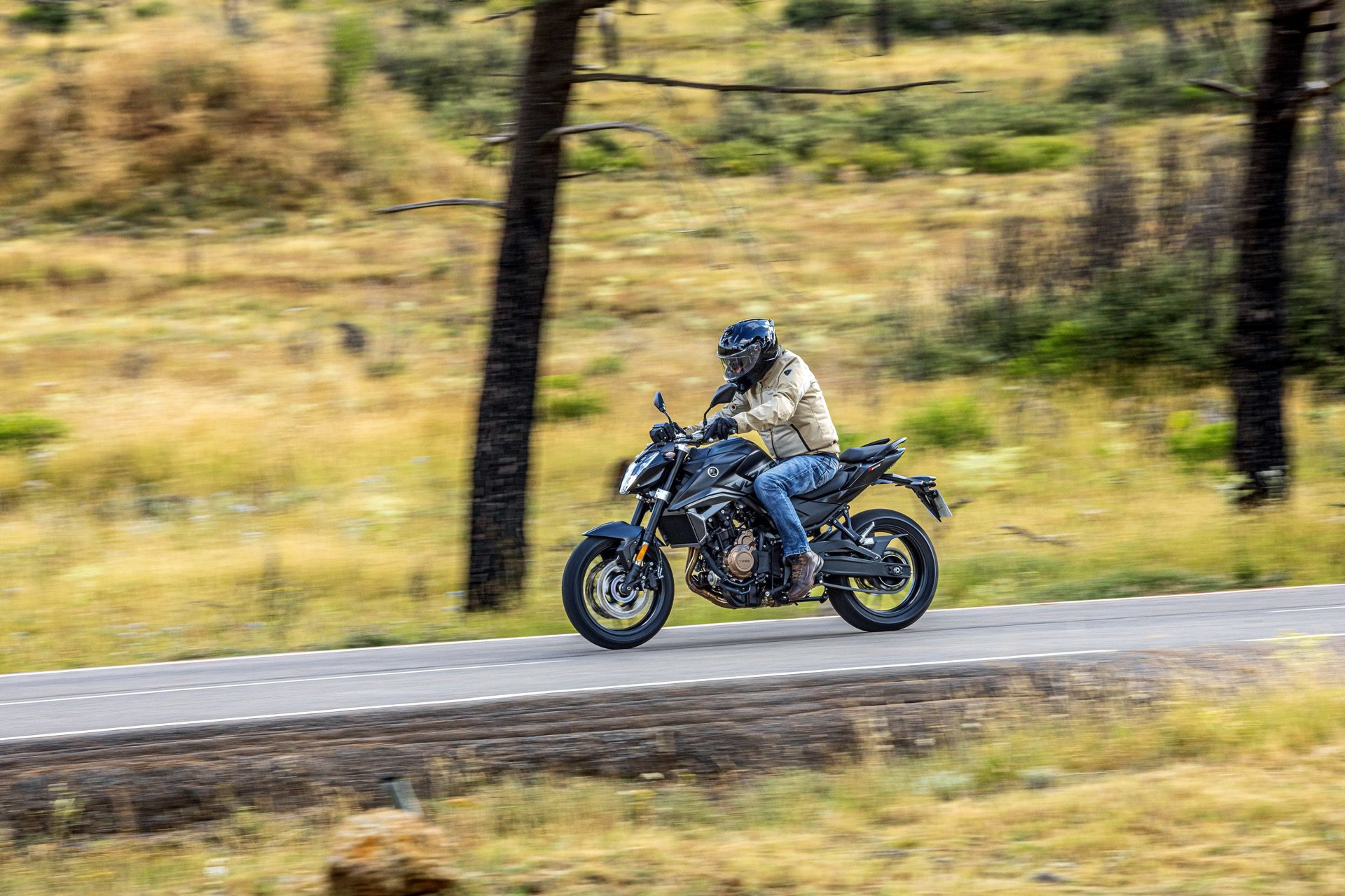 La Voge 625R se presenta como una opción deportiva y asequible, ideal para los amantes de la comodidad y el rendimiento.