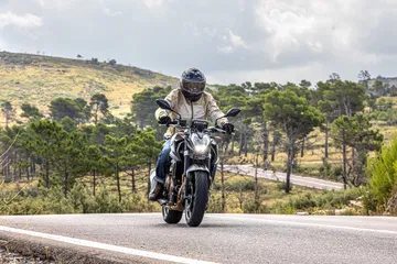 La Voge 625R ofrece un diseño atractivo y deportivo que busca rivalizar con la Yamaha MT-07.