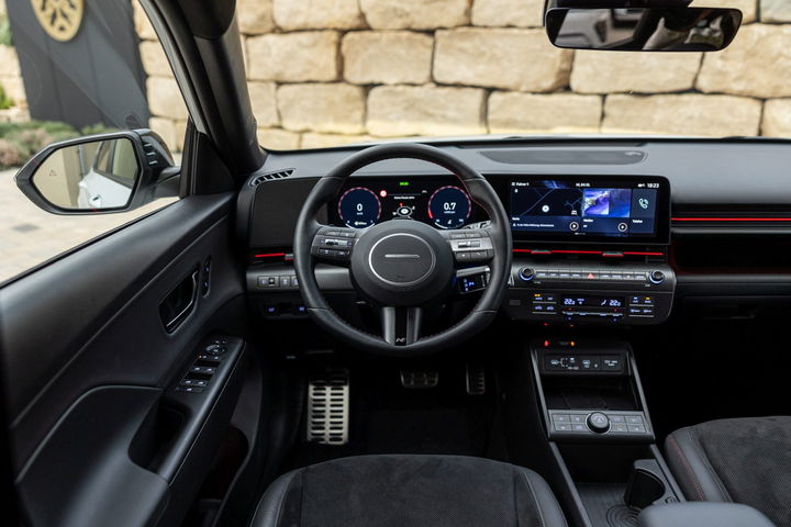 Hyundai-Kona58