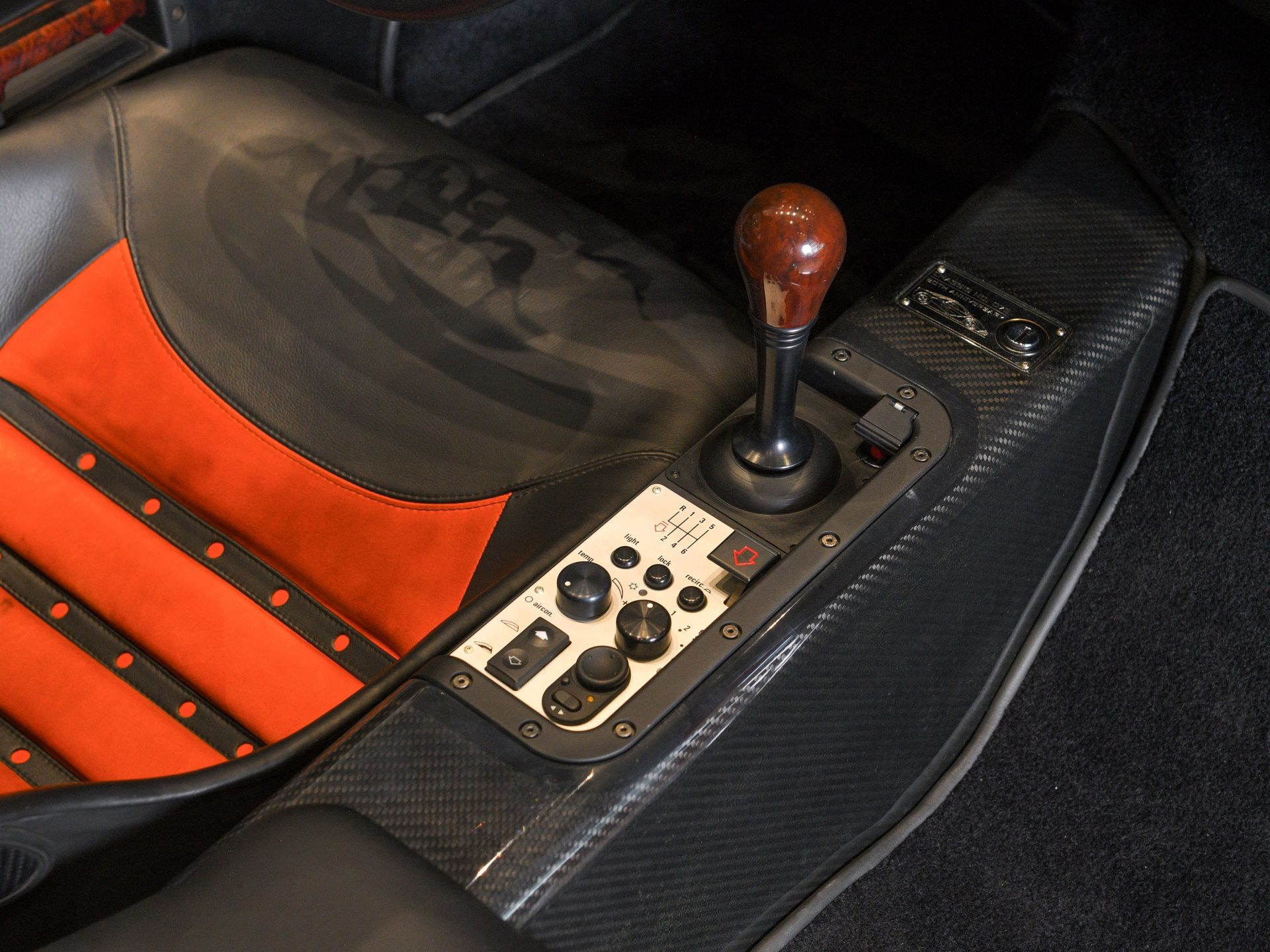 McLaren-F1-Mansour-Ojjeh-08-68b0343693c19.jpg