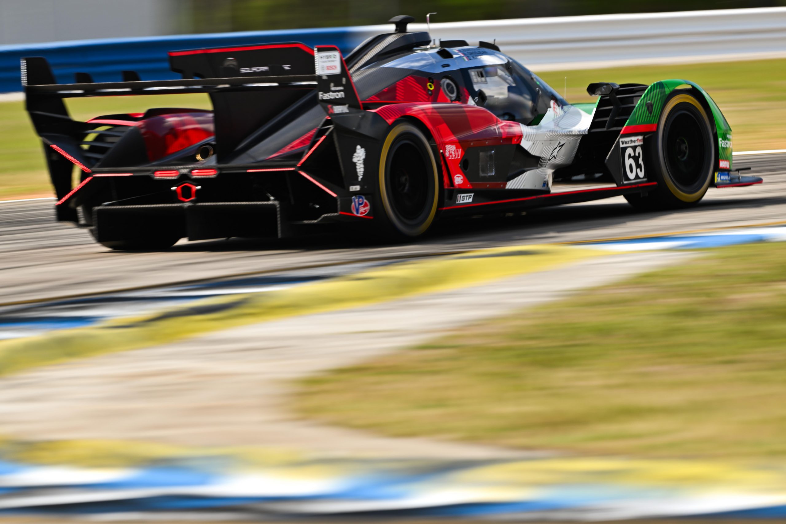 lamborghini-abandona-imsa-2025-wec-sc63-lmdh (2)