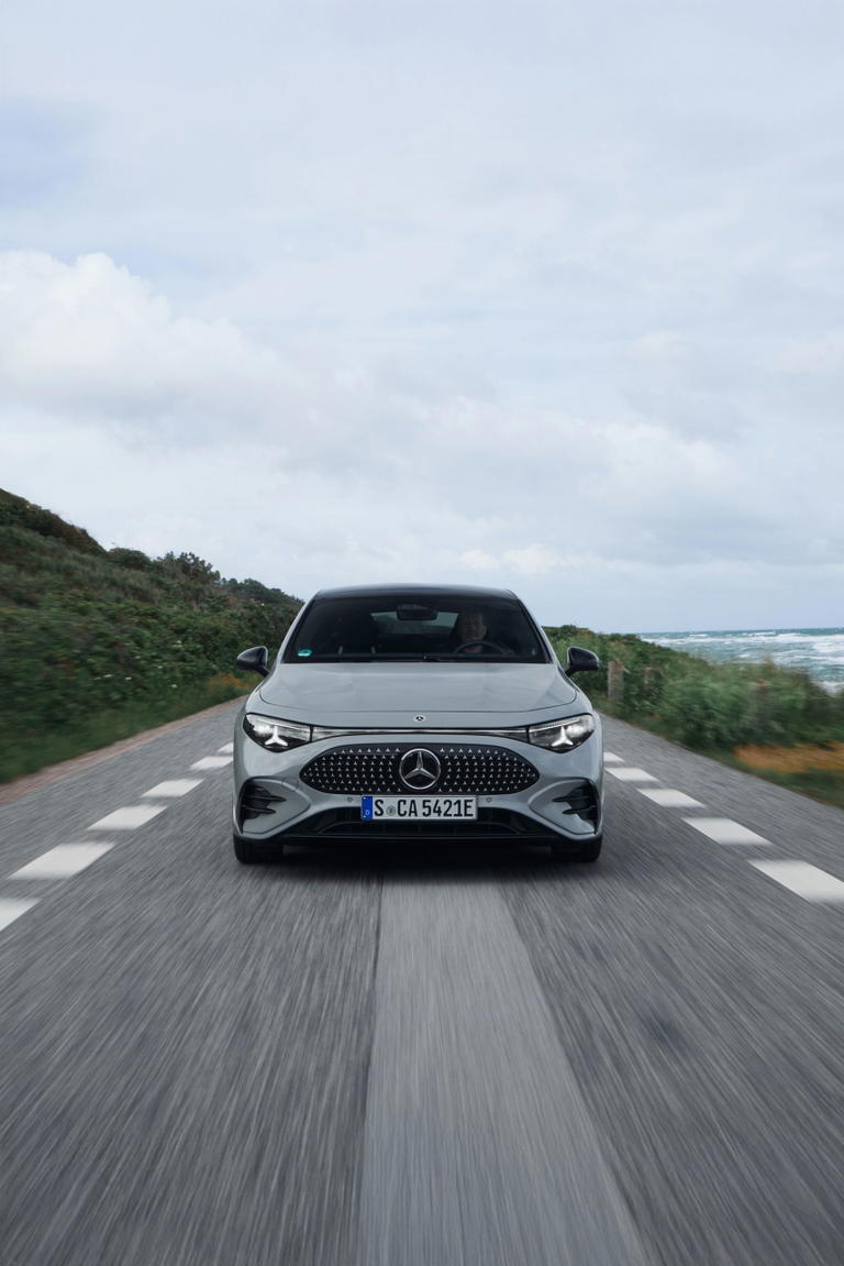 Este no es el Mercedes de tu abuelo. Es el futuro de la marca.