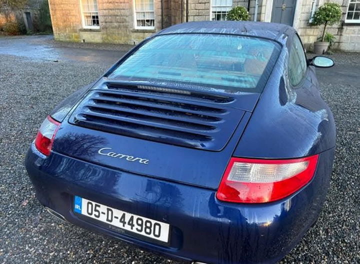 porsche-911-carrera-400000-km-02