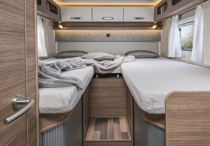 kta-weinsberg-2022-2023-carasuite-interieur-4947