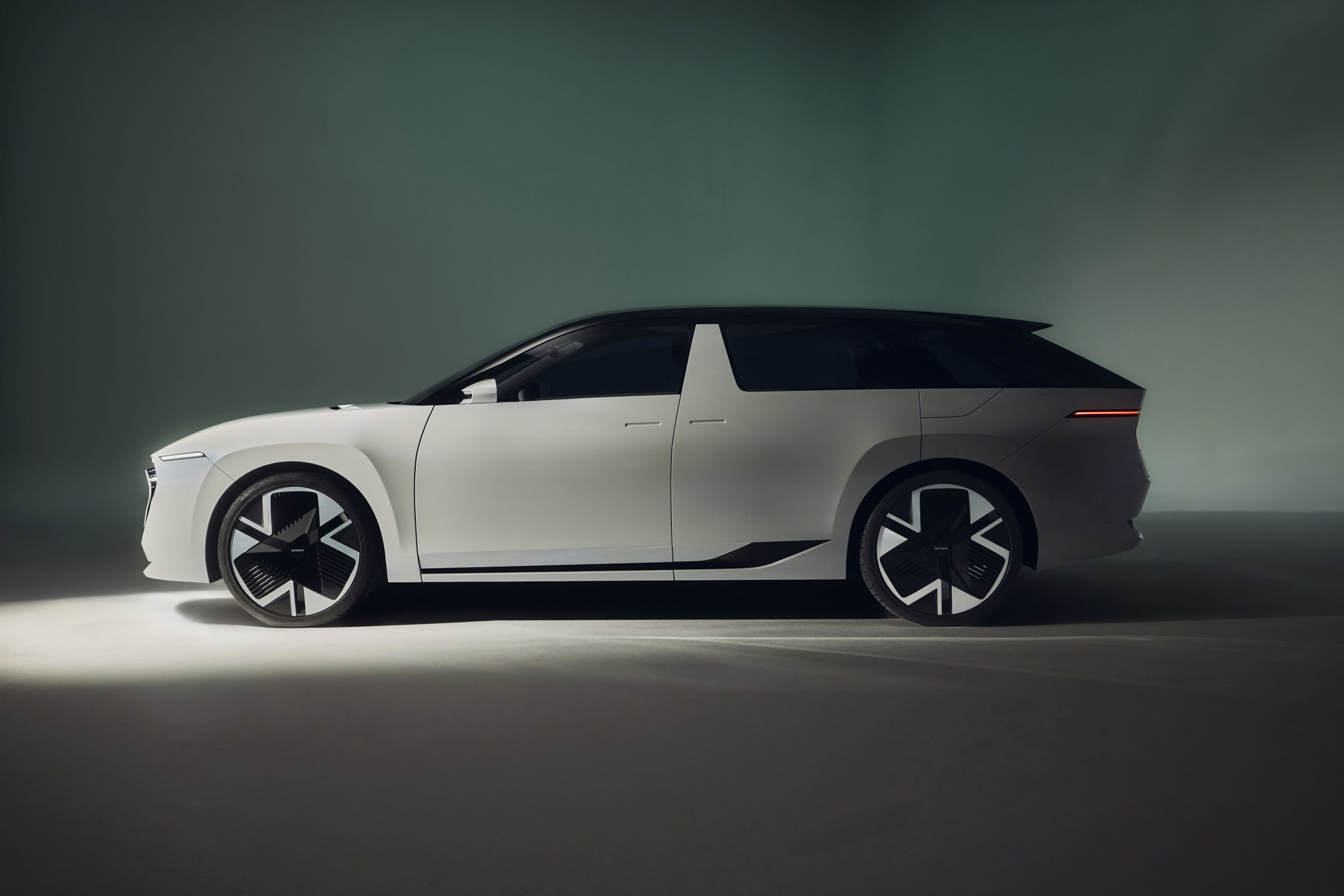 skoda-vision-o-2025-01-68bfc4529c430.jpg