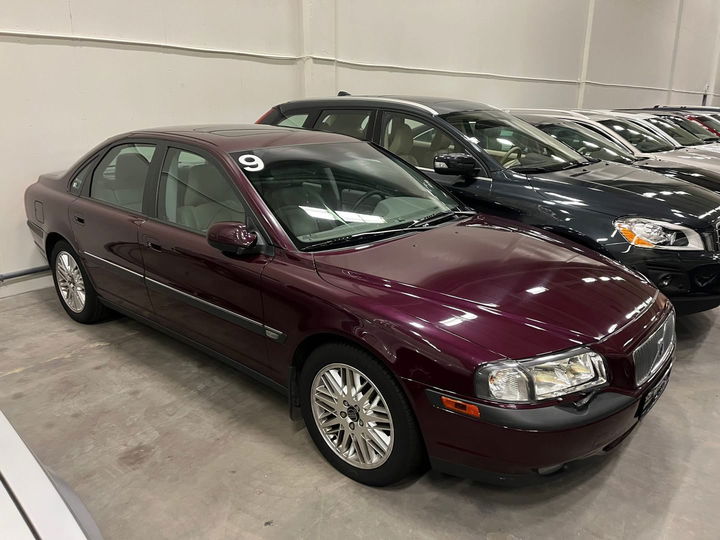 volvo-s80-v10-1