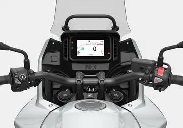 Instrumentación de la Honda NX500 MY 2026
