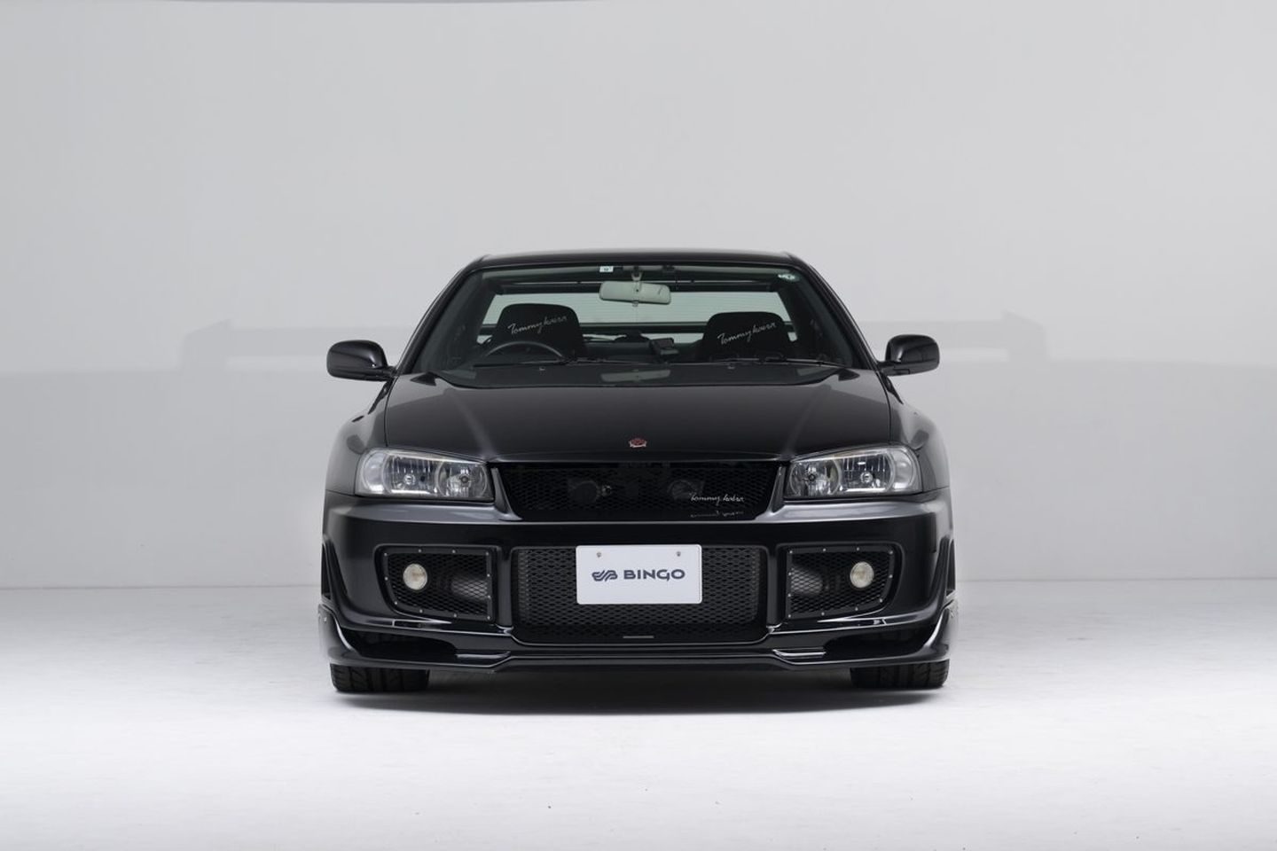 A subasta el Nissan Skyline GT-R R34 preparado por Tommykaira