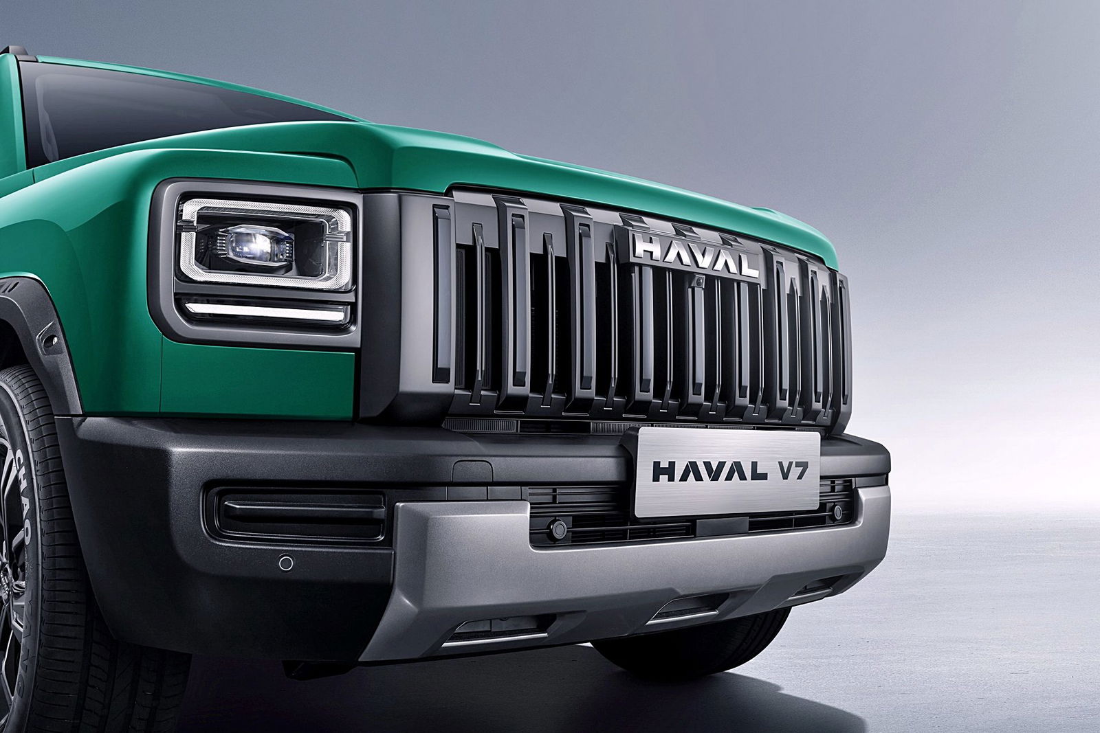 Ya está en España GWM, la marca que tiene en su gama el V7, un SUV muy todoterreno, barato y capaz de hacer 150 km sin encender su motor gasolina