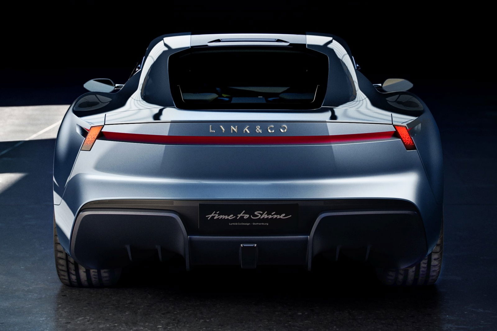 El deportivo de tipo GT más inesperado tiene cuatro plazas, viene de Suecia y, con lo mejor de China, puede ser una gran apuesta en Europa