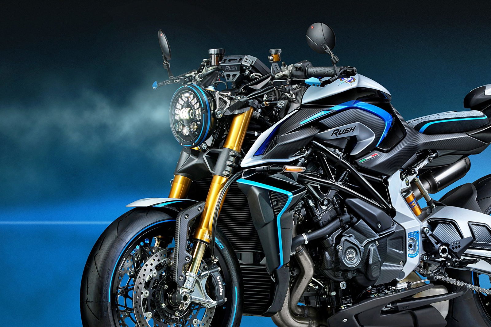 La moto que quieres y no lo sabías tiene la potencia del Polo GTI, viene hasta arriba de titanio cepillado y la hacen a mano en Italia cual traje a medida