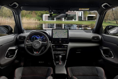 Toyota Yaris Cross 2026 restyling (44)