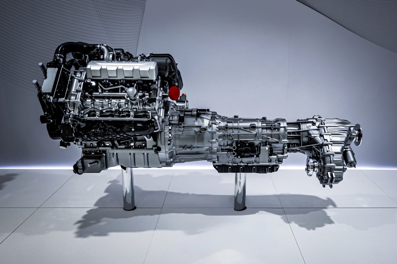 Con 8 cilindros y más de 800 caballos a gasolina, China ha hecho realidad el motor que Europa y USA creían imposible