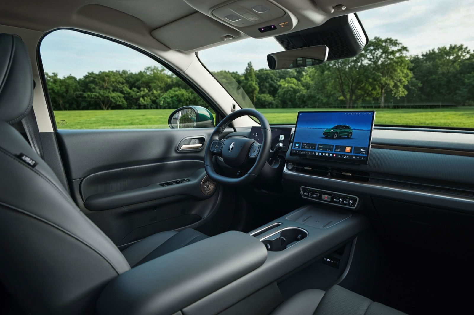 Mientras Europa se pregunta si prohibe o no el diesel y la gasolina, China ataca al corazón del coche europeo con su propio Toyota Corolla