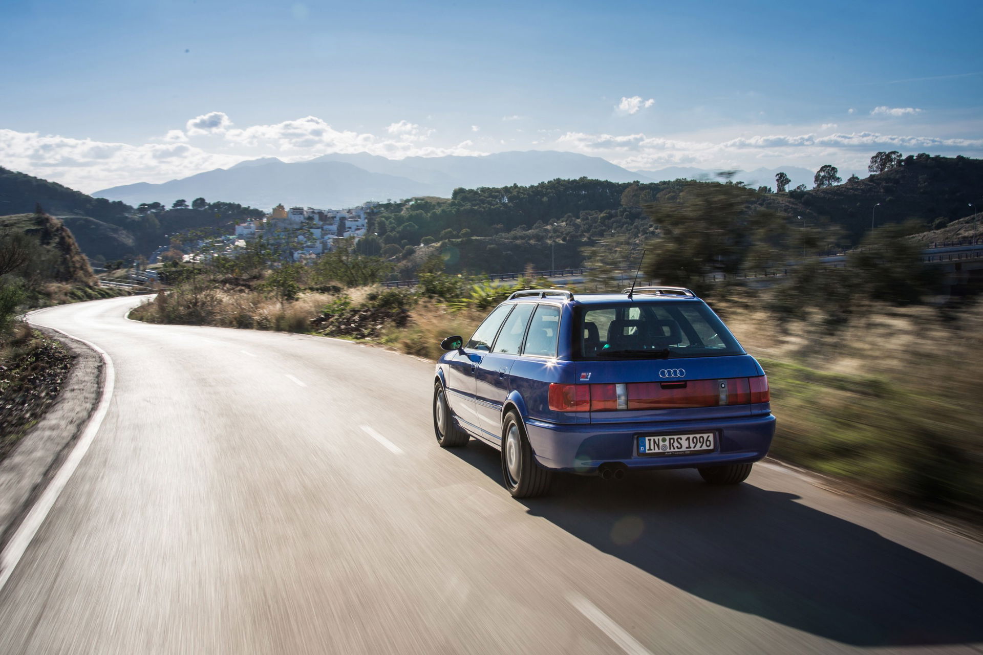 Audi-RS2-top-audis_6-6a2bba211b640.jpeg?