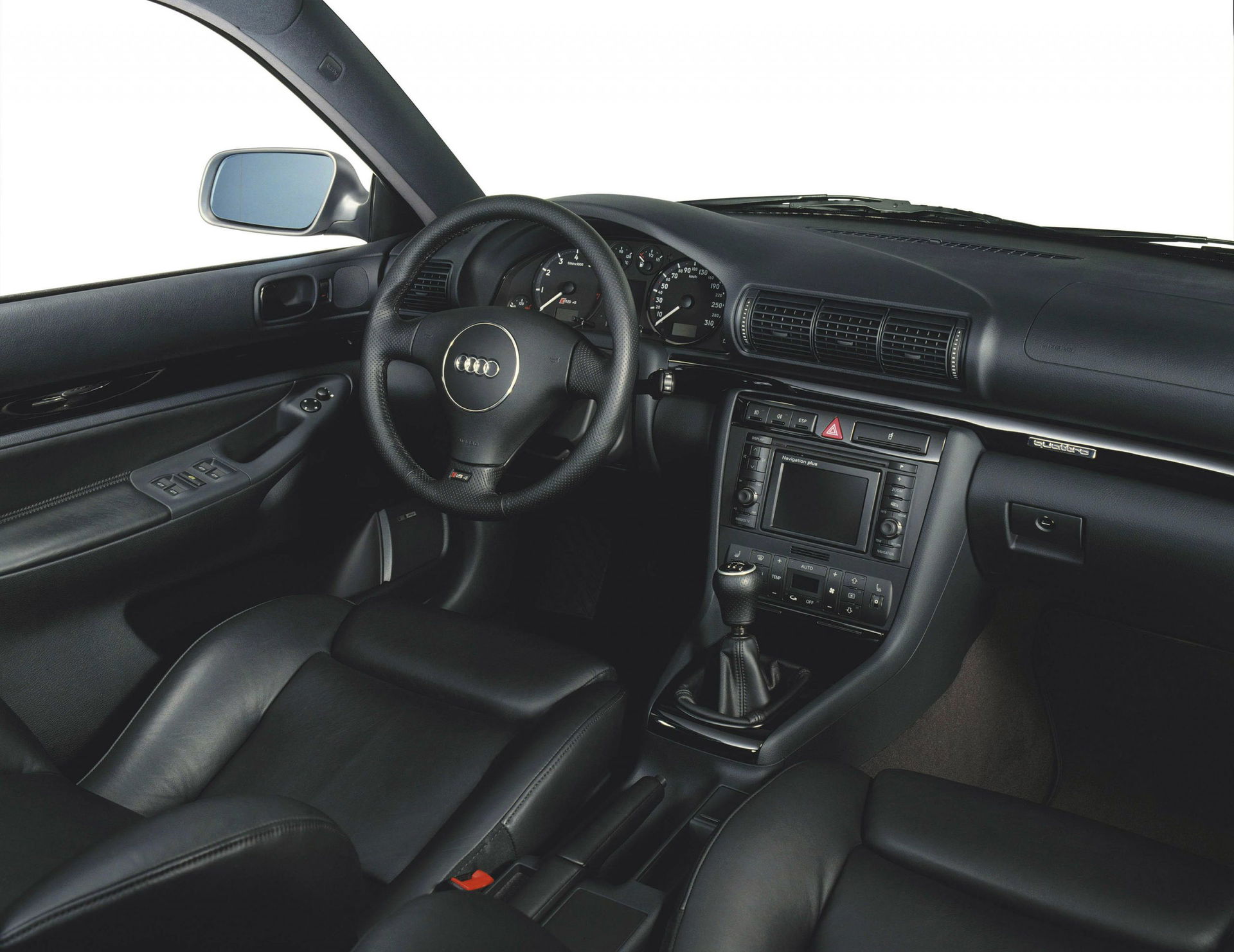 Audi-RS4-b5-avant-top-audis_9-6a2bb9d81b
