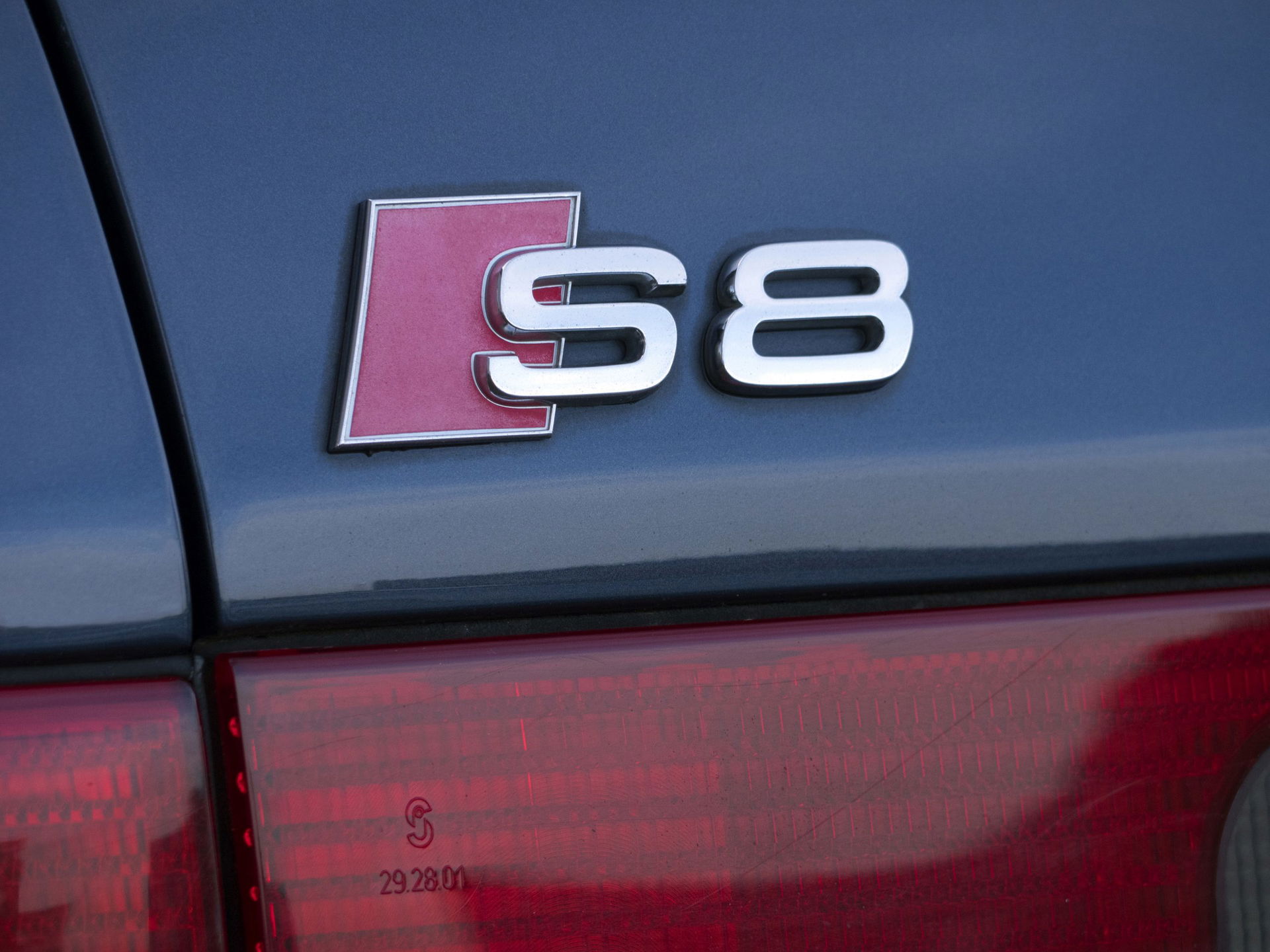 Audi-S8-D2-top-audis_10-6a2bb82e14b50.jp