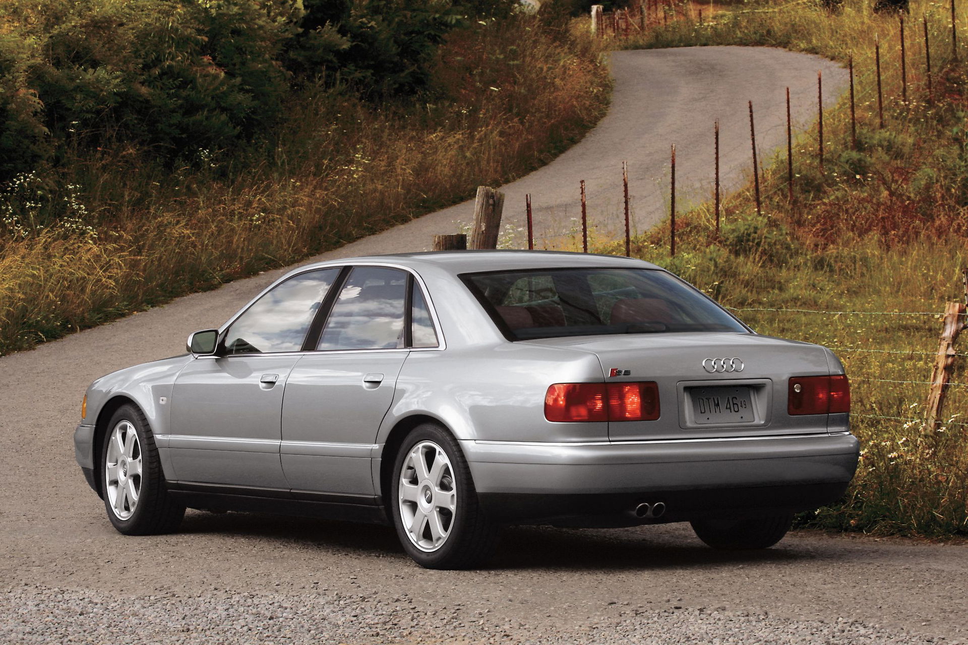 Audi-S8-D2-top-audis_3-6a2bb84ab716d.jpe