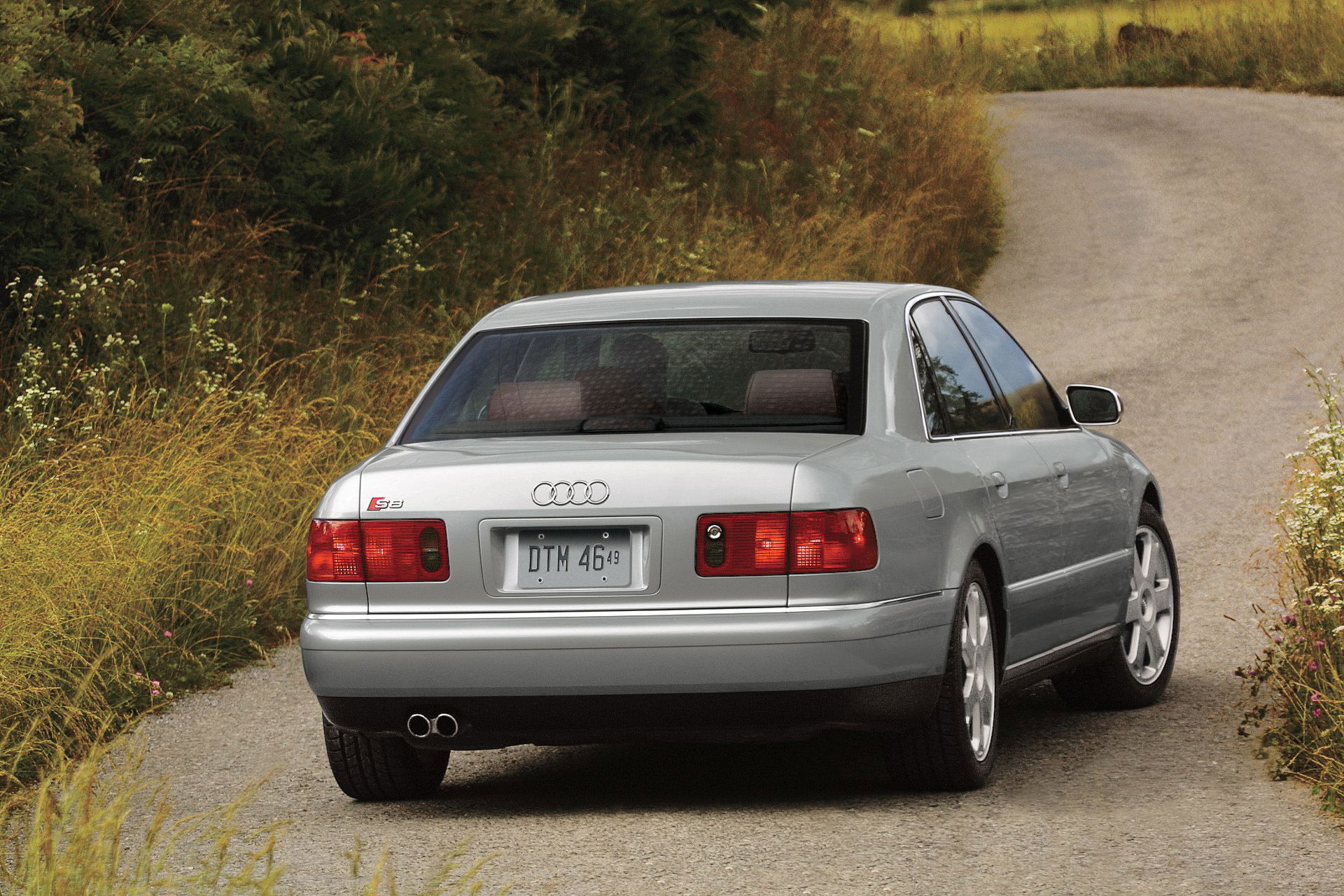 Audi-S8-D2-top-audis_4-6a2bb8508fc0c.jpe