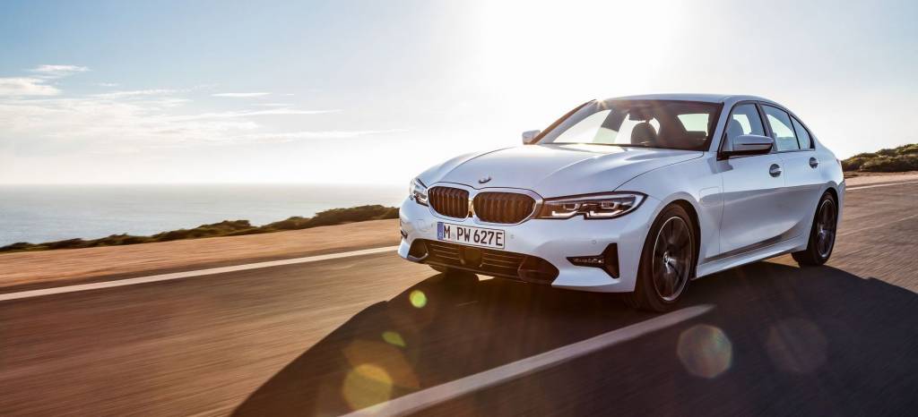 El nuevo BMW Serie 3 también es un híbrido enchufable: el 330e tiene 252 CV y 60 km de autonomía eléctrica
