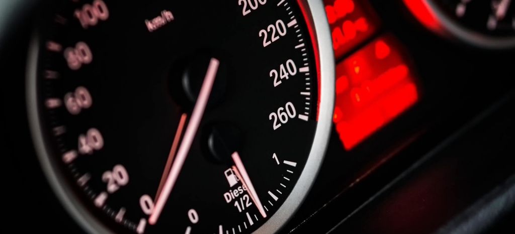 Consumo Elevado Coche Diesel Cuadro Indicador Combustible Bmw thumbnail Consumo Elevado Coche Diesel Cuadro Indicador Combustible Bmw thumbnail