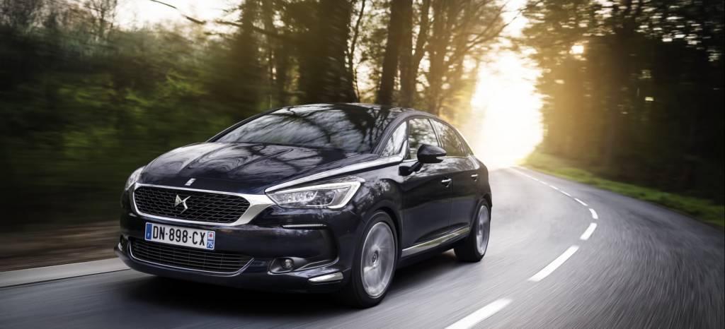 Hay un DS5 por sólo 169 euros al mes, pero… ¿qué pone en la letra pequeña de esta oferta? Hay un DS5 por sólo 169 euros al mes, pero… ¿qué pone en la letra pequeña de esta oferta?