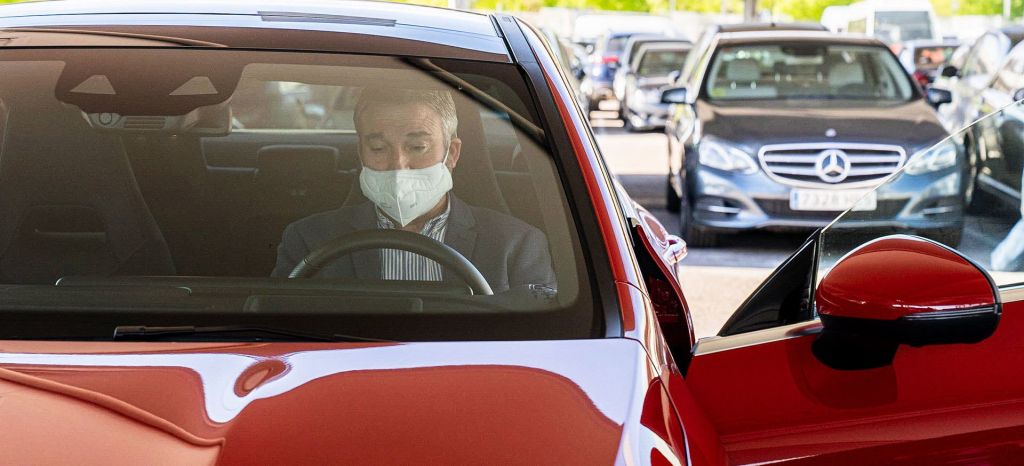 Mascarillas Coche Concesionario Mercedes thumbnail Mascarillas Coche Concesionario Mercedes thumbnail