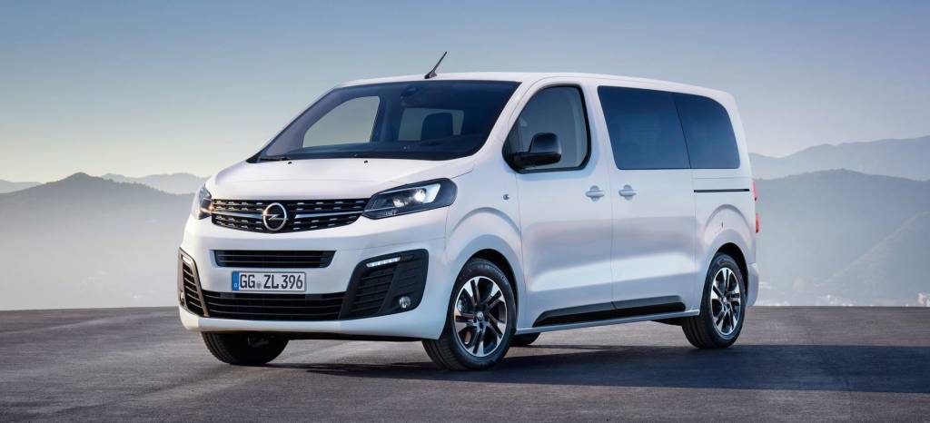 Opel Zafira Life: el monovolúmen de siempre se convierte en una furgoneta de pasajeros Opel Zafira Life: el monovolúmen de siempre se convierte en una furgoneta de pasajeros