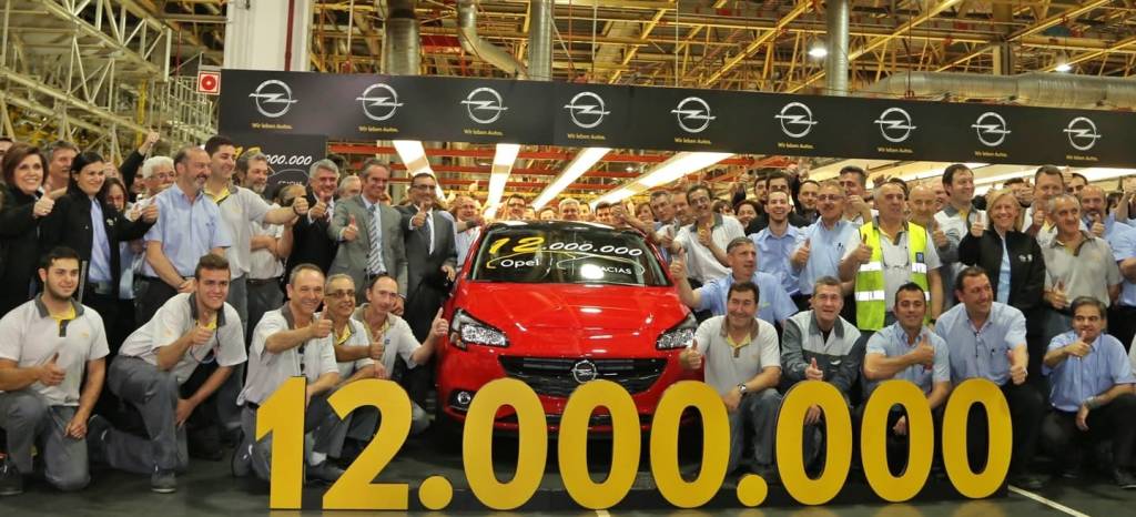 El Opel Corsa eléctrico llegará en 2020, será fabricado en España y quiere el trono del Renault ZOE El Opel Corsa eléctrico llegará en 2020, será fabricado en España y quiere el trono del Renault ZOE