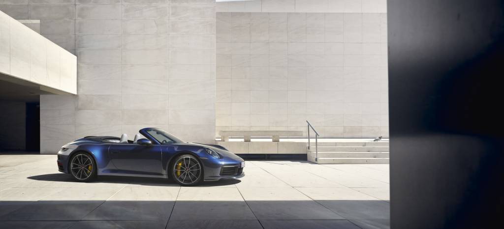 El Porsche 911 Cabriolet ya está disponible en tu centro Porsche de confianza y cuesta 16.290 euros más que el Coupé El Porsche 911 Cabriolet ya está disponible en tu centro Porsche de confianza y cuesta 16.290 euros más que el Coupé
