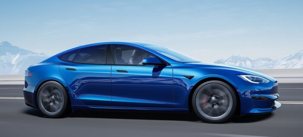 Tesla Model S 2021 0621 009 thumbnail