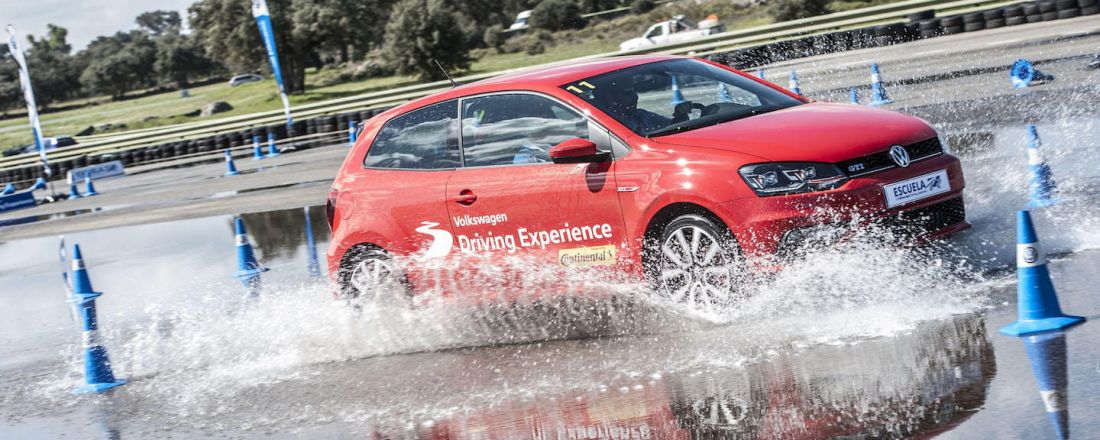 escuela_r_volkswagen9 thumbnail thumbnail