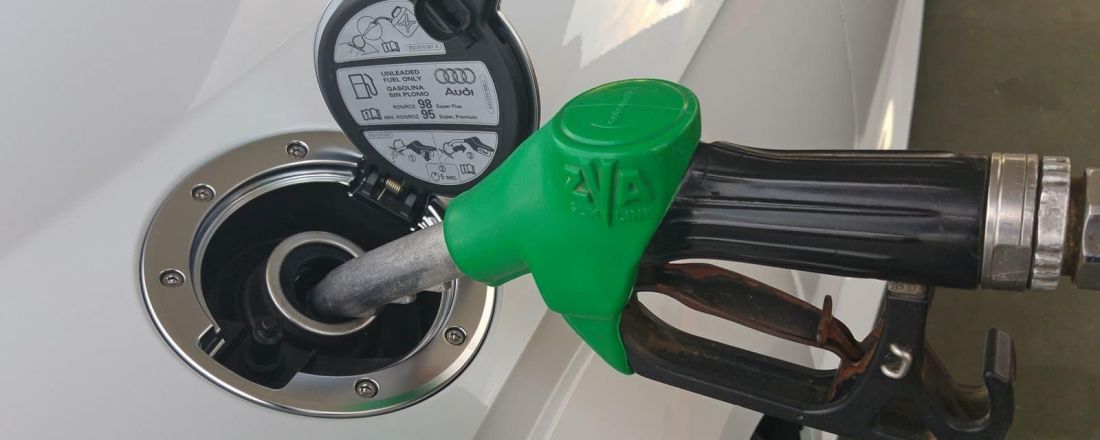 Gasolina 97 100 Octanos Gasolinera thumbnail Gasolina 97 100 Octanos Gasolinera thumbnail