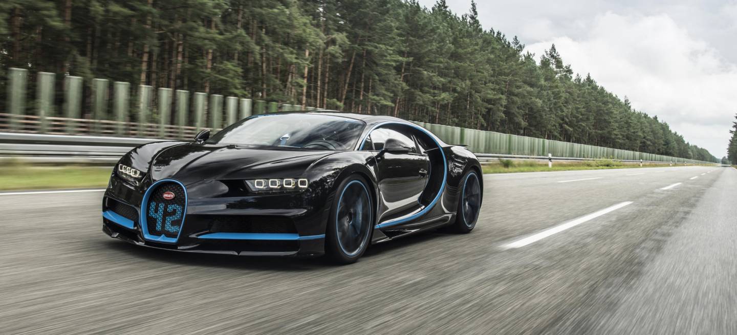 04_CHIRON_ZERO-400-ZERO_dynamic_crop