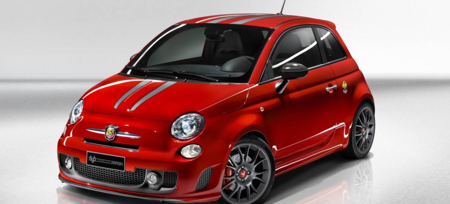 Abarth 500 “695 Tributo Ferrari” (Frankfurt 2009)