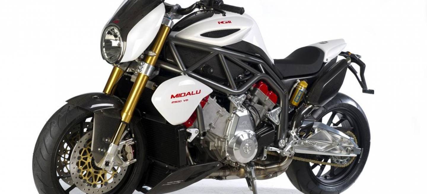 FGR Midalu 2500 V6, una naked de 240 CV de potencia