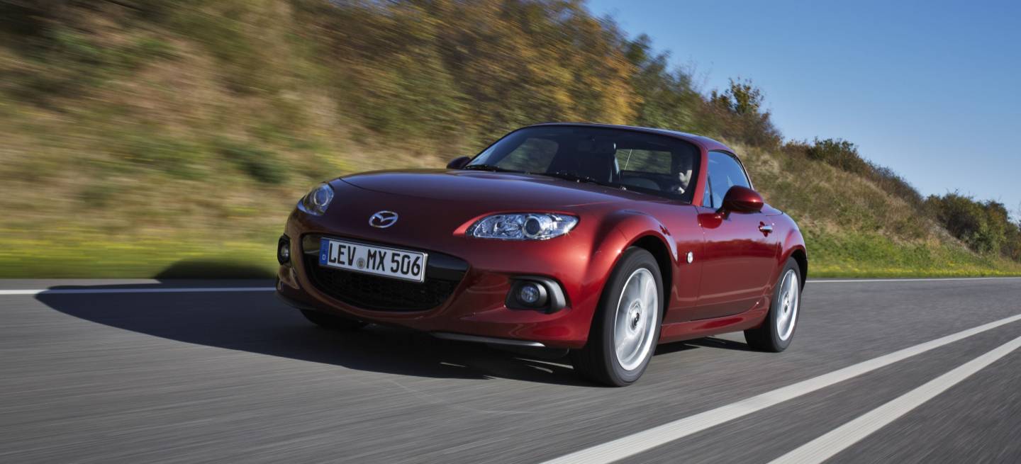 1440_Mazda_MX-5_RCoupe_Facelift_2012_action_17