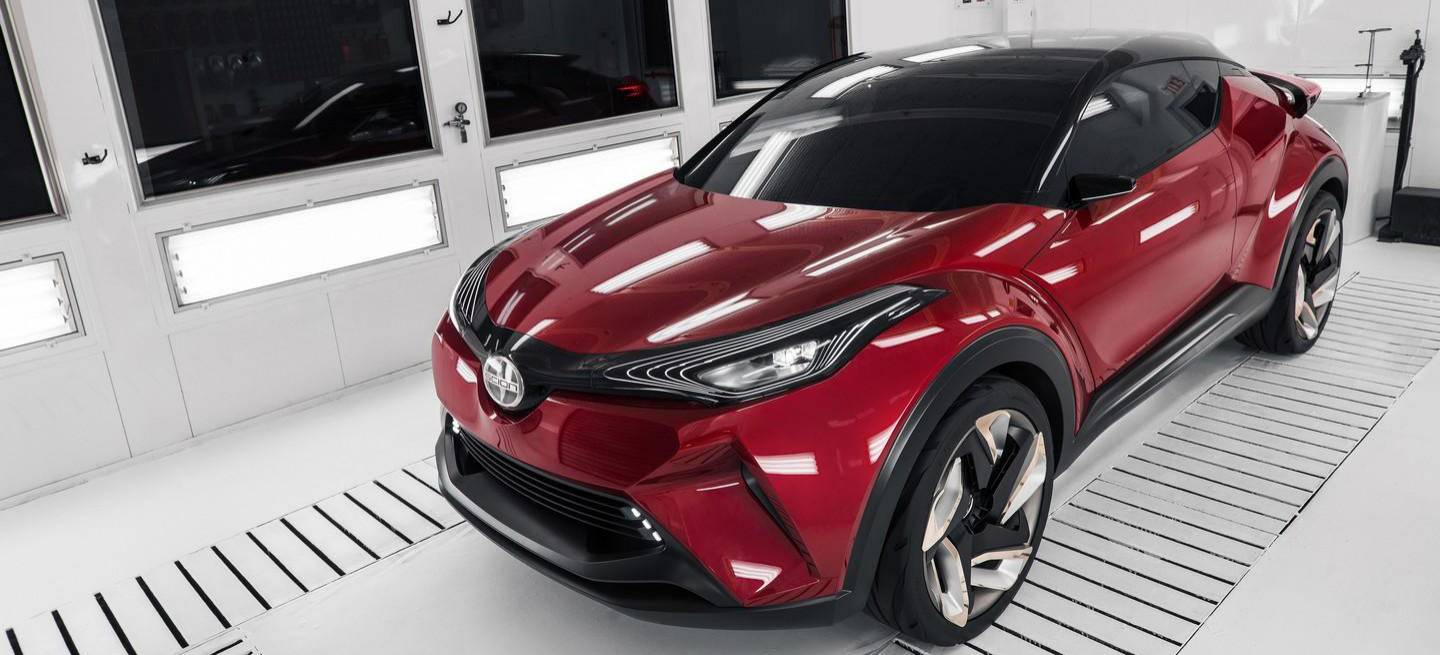 1440_Scion-c-hr-dm-2016-12