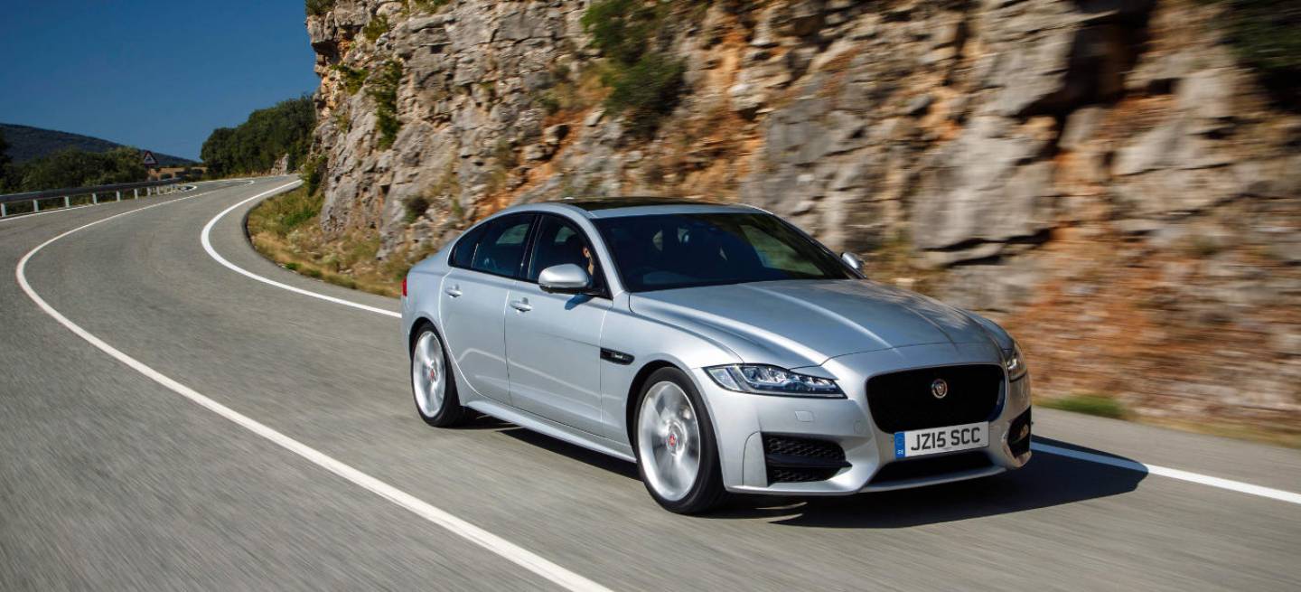 1440_XF_R-Sport_RhodiumSilver_UK_001