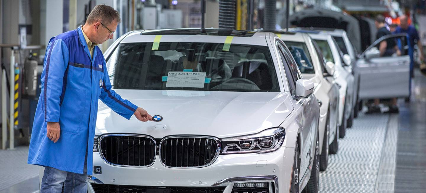 1440_bmw-serie-7-2015-13